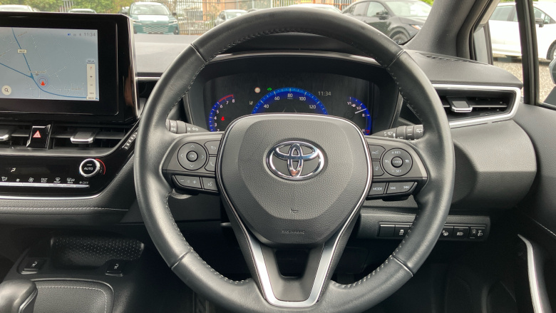 Toyota Corolla 2.0 VVT-i Hybrid Design 5dr CVT Hybrid Hatchback